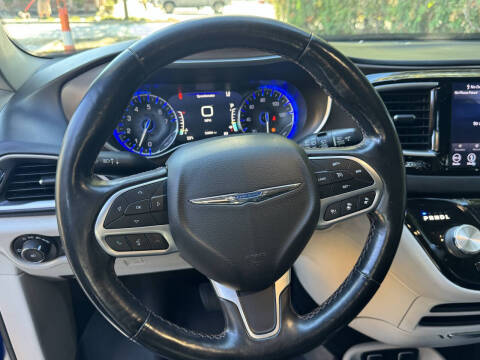 2019 Chrysler Pacifica Touring L