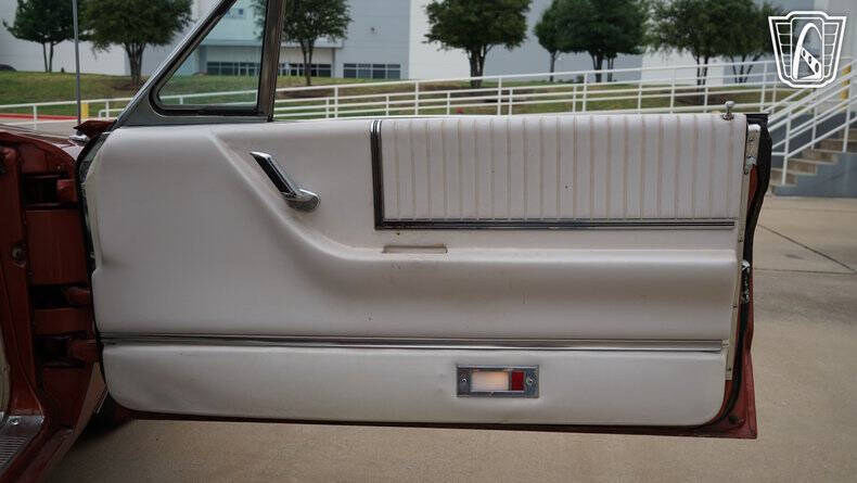 1966 Ford Thunderbird