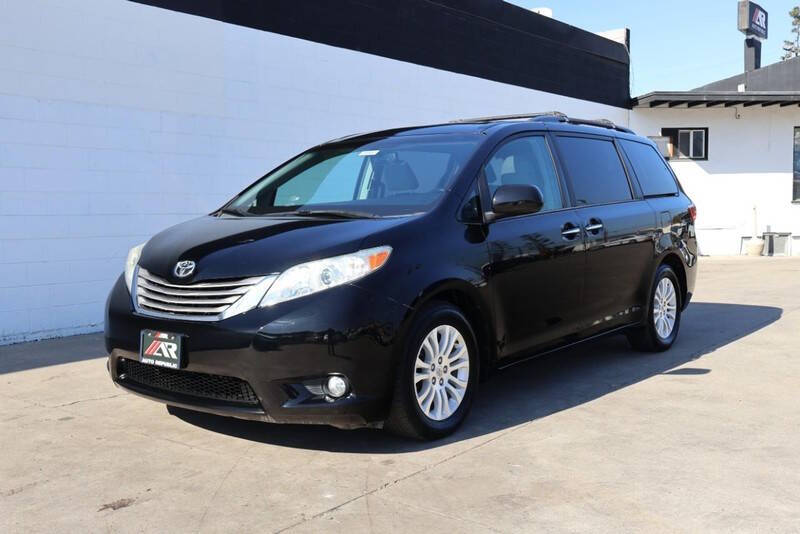 2015 Toyota Sienna