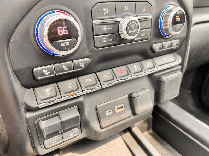 2022 GMC Sierra 3500HD Denali