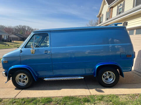 1990 Chevrolet G10 for sale at Gateway Auto Source in Imperial MO