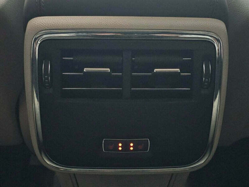 2018 Lincoln Continental Select