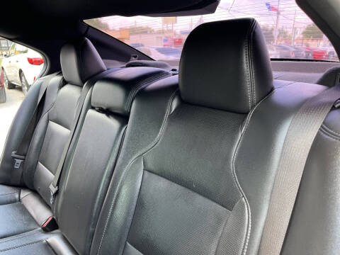 2015 Ford Taurus Limited