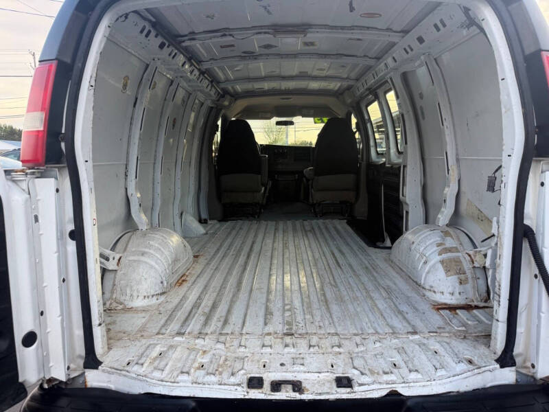 2009 GMC Savana 2500