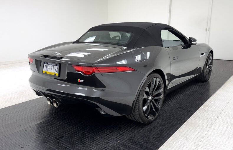 2014 Jaguar F-TYPE S