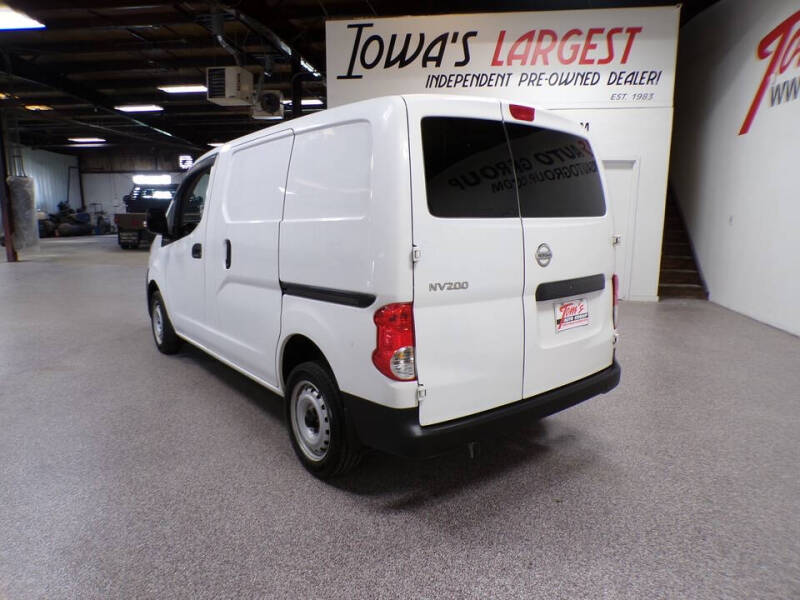 2017 Nissan NV200 S