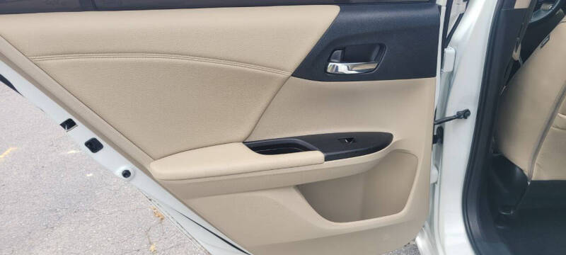 2016 Honda Accord EX-L V6 w/Navi w/Honda Sensing