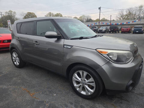 2015 Kia Soul +