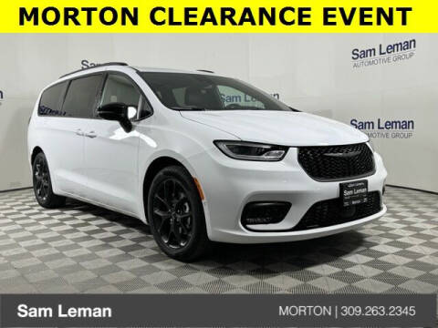 2024 Chrysler Pacifica for sale at Sam Leman CDJRF Morton in Morton IL