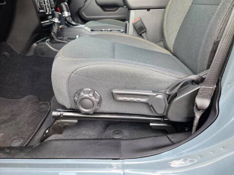 2024 Jeep Gladiator Sport S