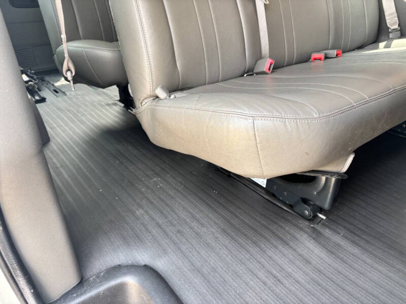 2017 Chevrolet Express LS 3500