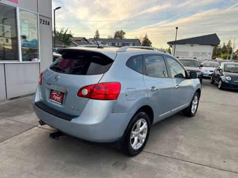 2011 Nissan Rogue SV
