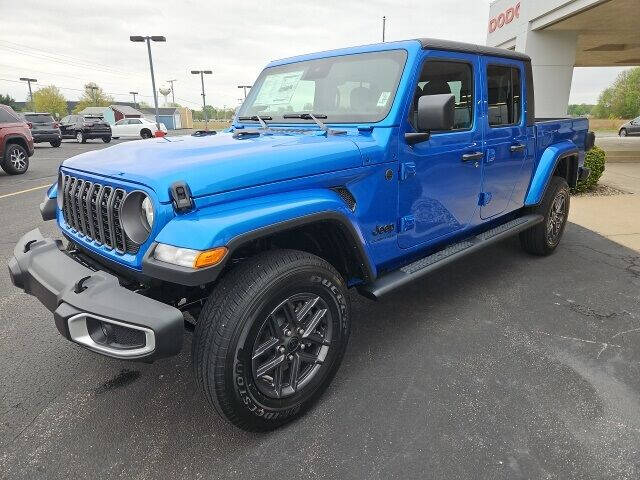 2024 Jeep Gladiator for sale at Metz Auto & Outdoors in Syracuse, IN