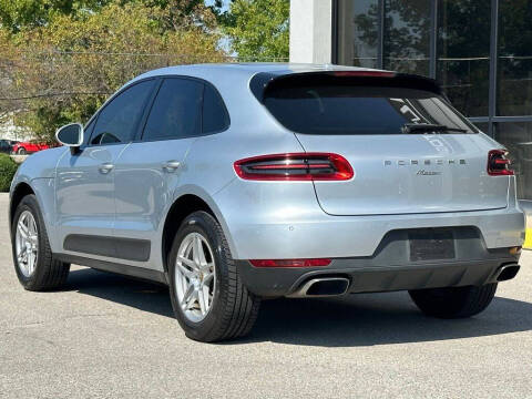 2017 Porsche Macan