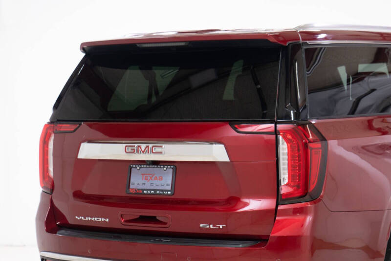 2023 GMC Yukon XL SLT