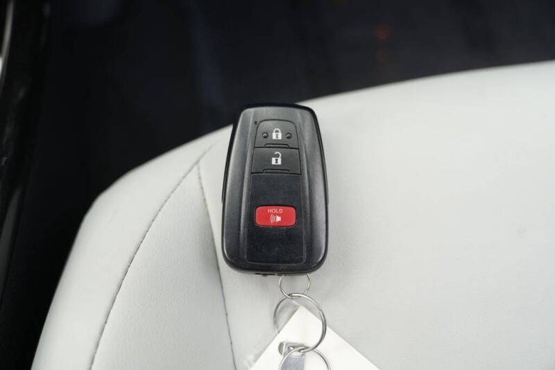 2017 Toyota Prius Four