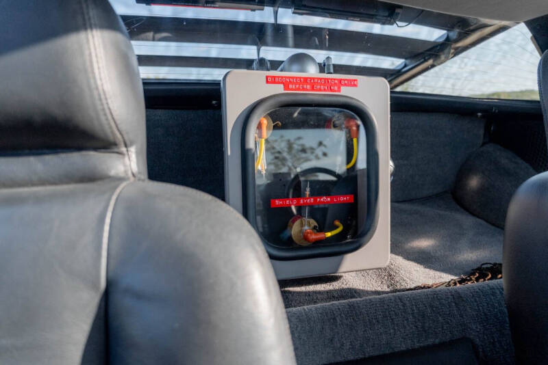 1981 DeLorean DMC-12