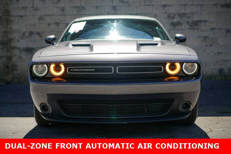 2016 Dodge Challenger SXT