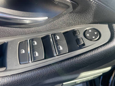 2016 BMW 5 Series 528i