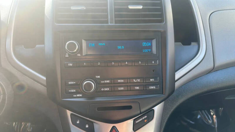 2016 Chevrolet Sonic LS Auto
