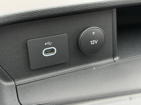 2025 Ford Transit 250