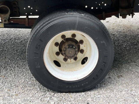 2001 Ford F-650 Super Duty