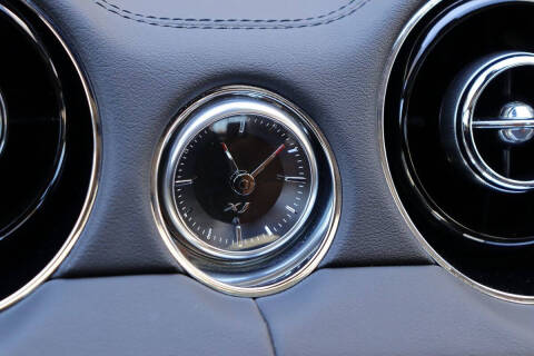 2016 Jaguar XJ R-Sport