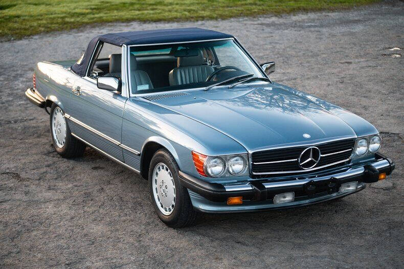 1986 Mercedes-Benz 560-Class 560 SL