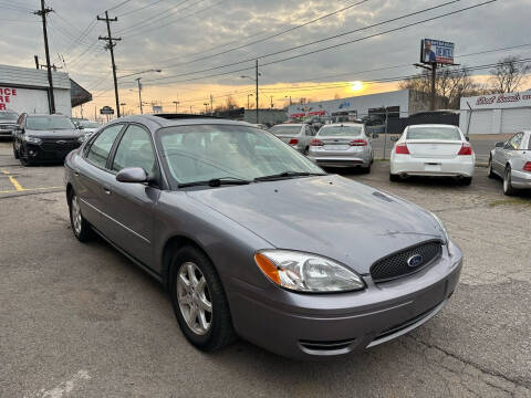 2006 Ford Taurus for sale at Green Ride Inc in Nashville TN
