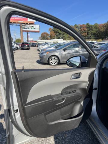 2012 Chevrolet Sonic LT