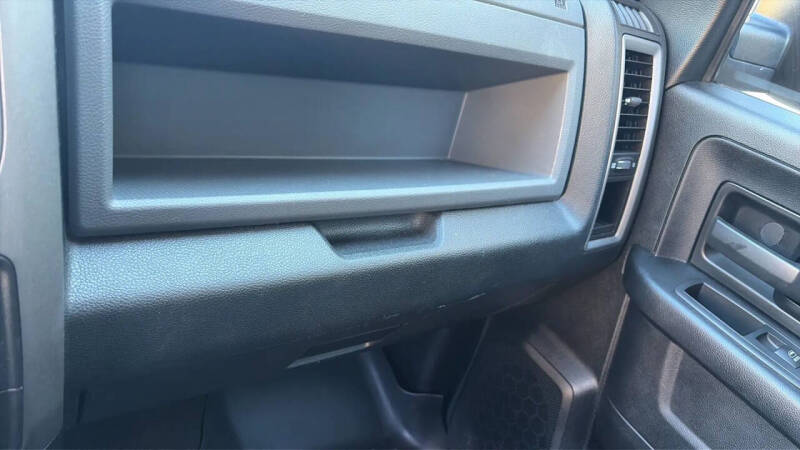 2017 RAM 1500 Express