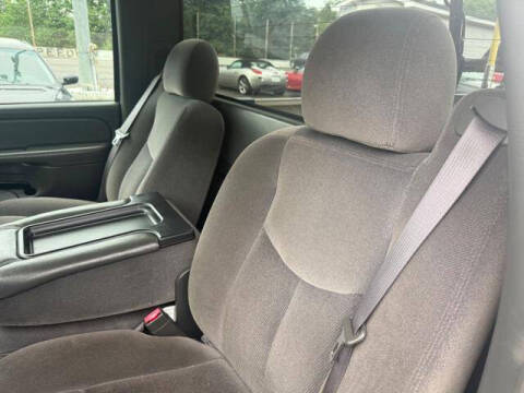 2004 GMC Sierra 2500HD