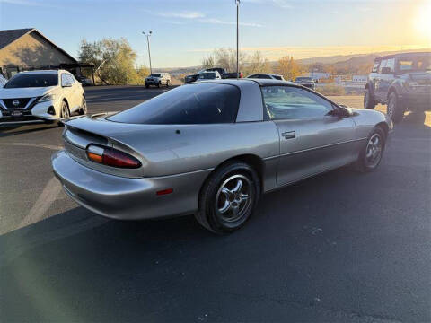 2002 Chevrolet Camaro