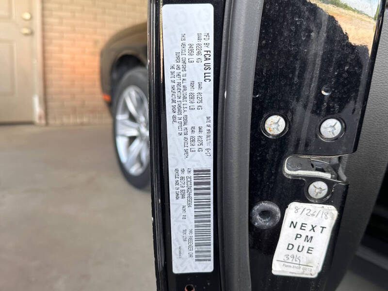 2017 Dodge Challenger SXT