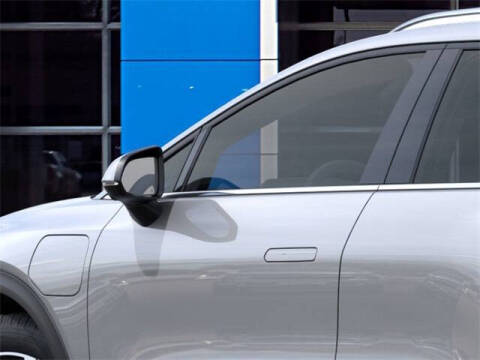 2026 Chevrolet Equinox EV LT 2