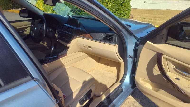 2013 BMW 3 Series 328i