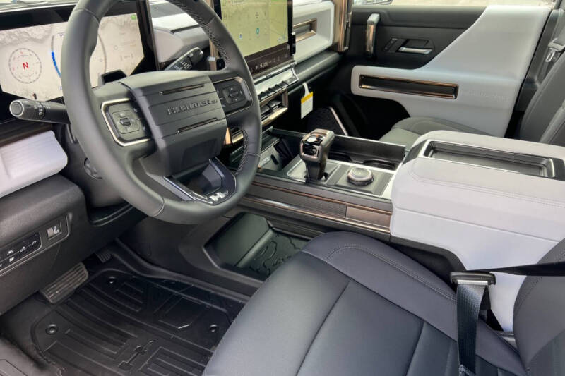 2025 GMC HUMMER EV 2X