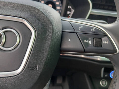 2021 Audi Q3 quattro S line Premium 45 TFSI