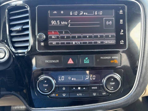 2017 Mitsubishi Outlander SE