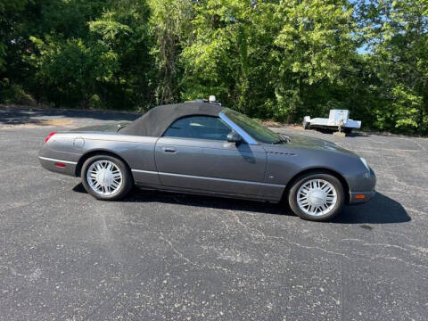 2003 Ford Thunderbird