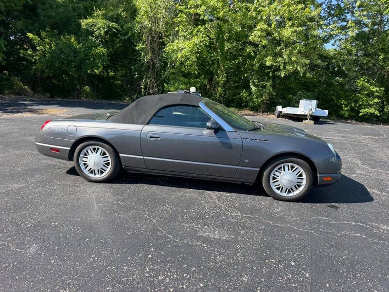2003 Ford Thunderbird