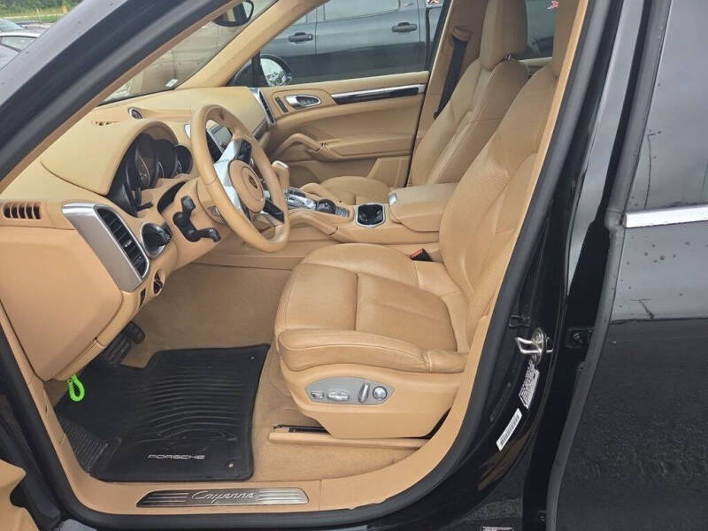 2016 Porsche Cayenne