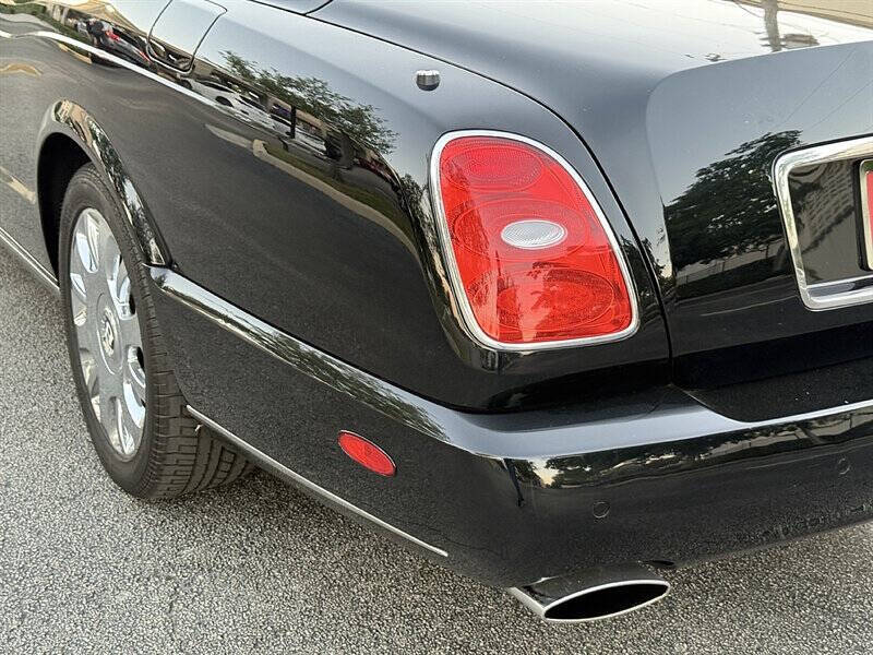 2008 Bentley Azure 11
