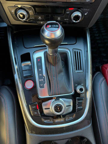 2014 Audi SQ5 3.0T quattro Premium Plus