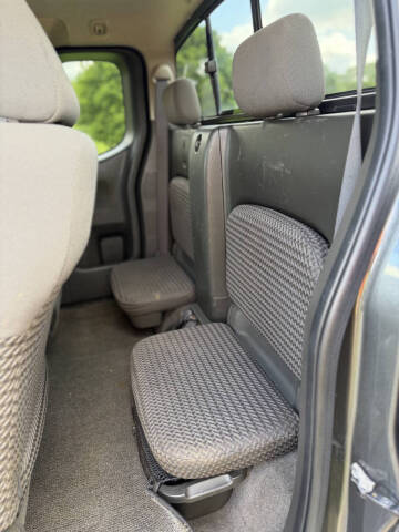 2006 Nissan Frontier LE