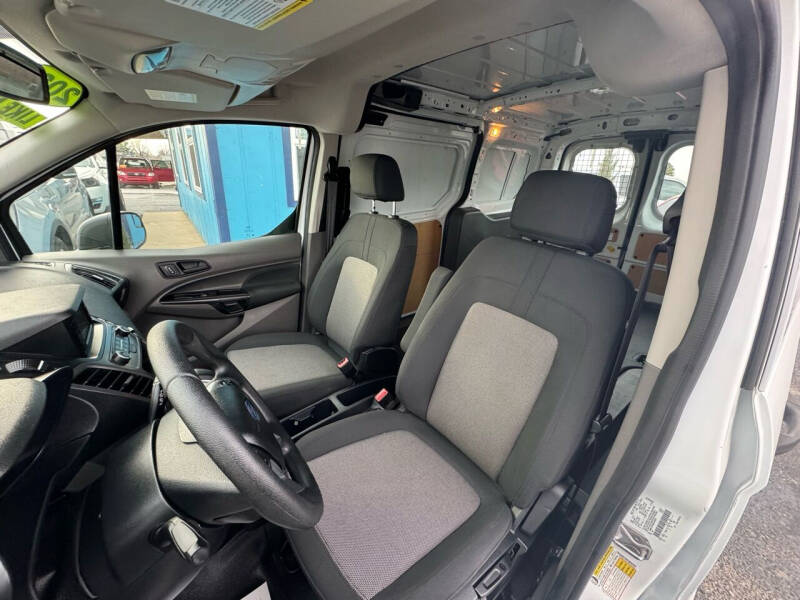 2021 Ford Transit Connect null photo 11