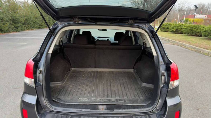 2011 Subaru Outback 2.5i Premium