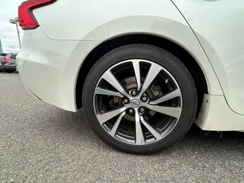 2016 Nissan Maxima Platinum