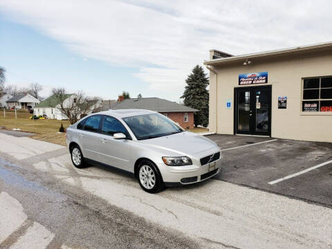 2006 Volvo S40 for sale at Hackler & Son Used Cars in Red Lion PA