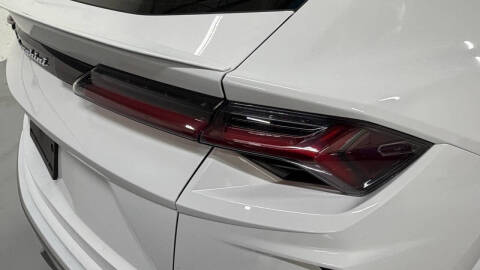 2020 Lamborghini Urus